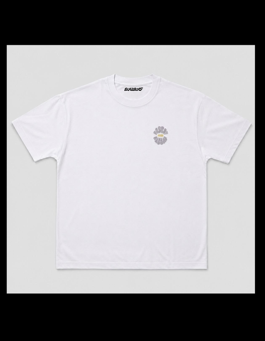 Oversized white tshirt