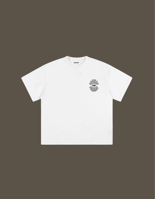 white oversizes tshirt